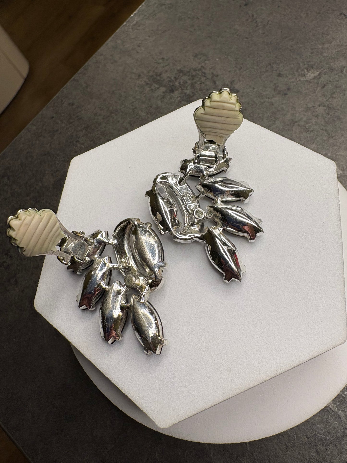 Orecchini Sarah Coventry 1964