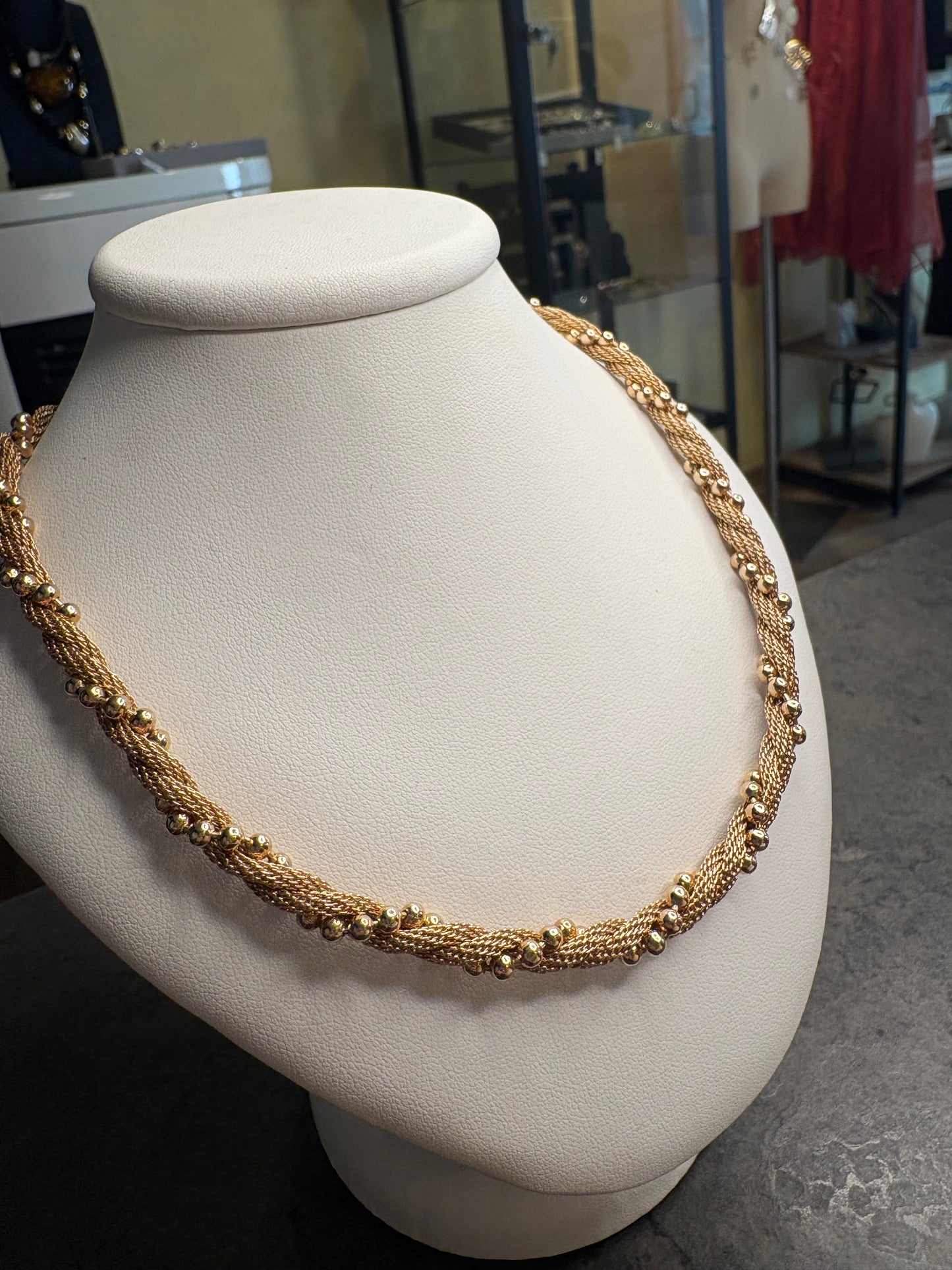 Girocollo Avon “Mesh and Bead Necklace” – 1983