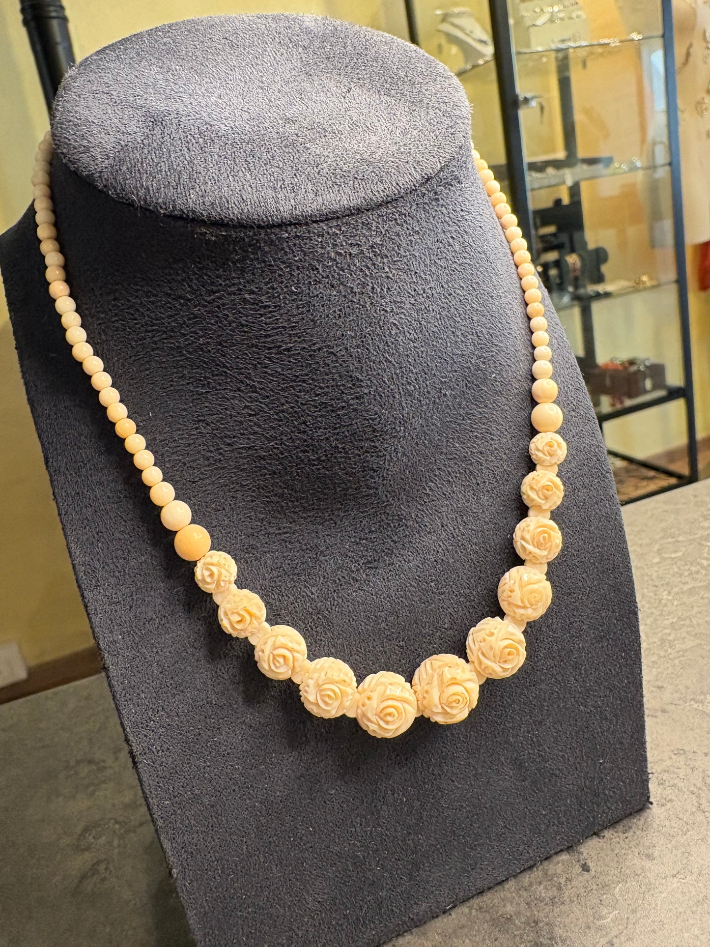 Collana “Rose”