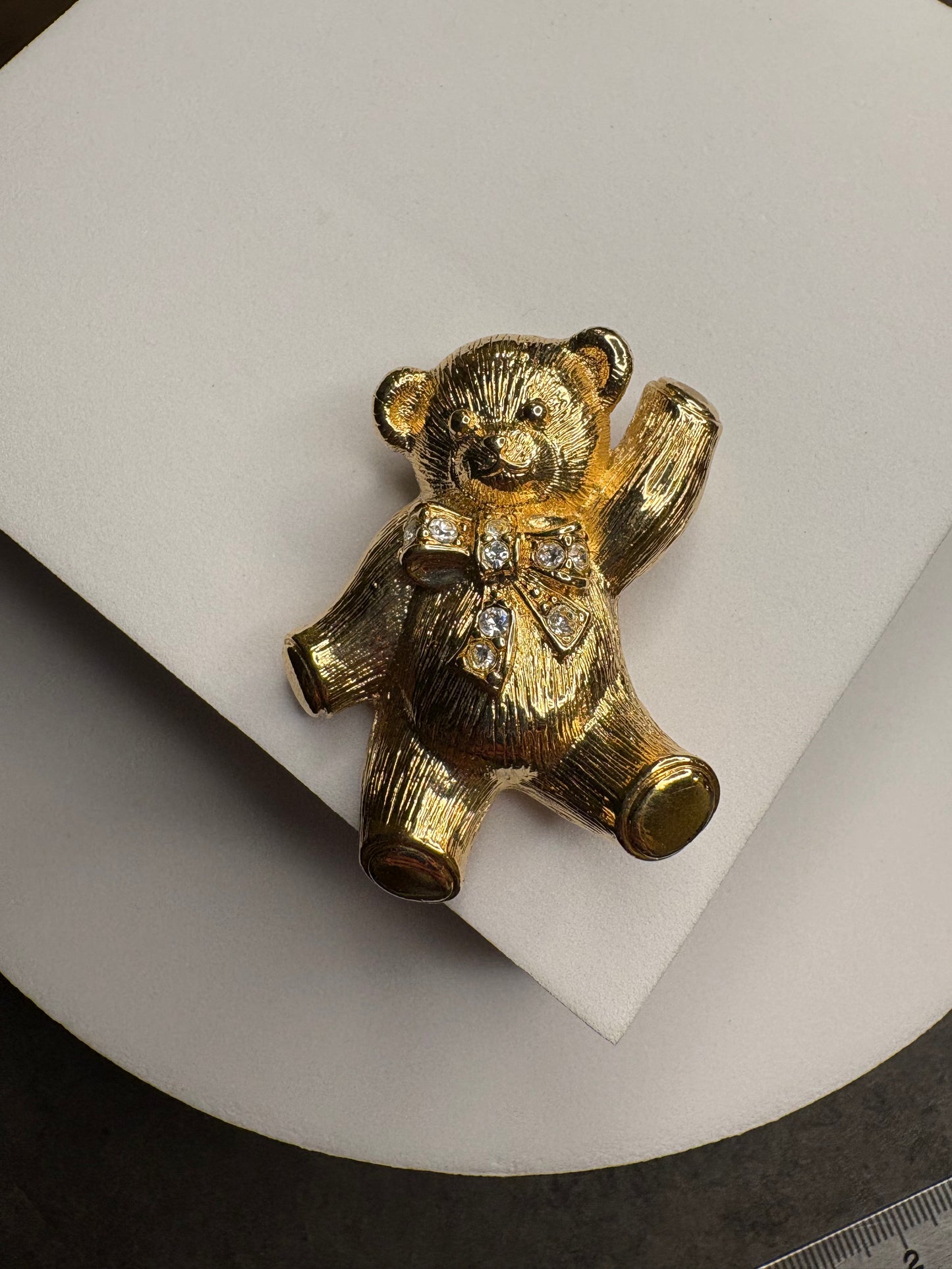 Spilla-Pendente Avon 1992.