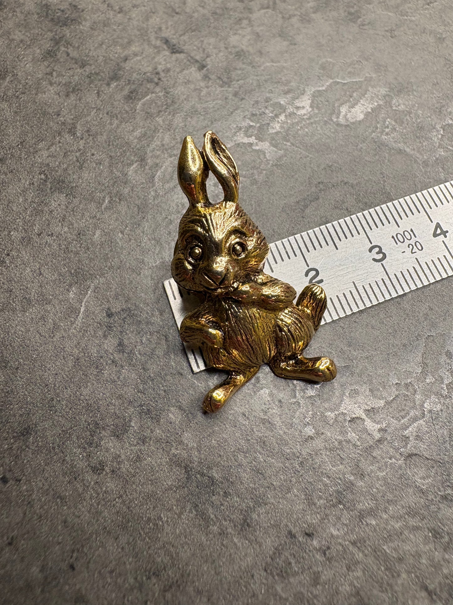 Pin Camco “Coniglio”