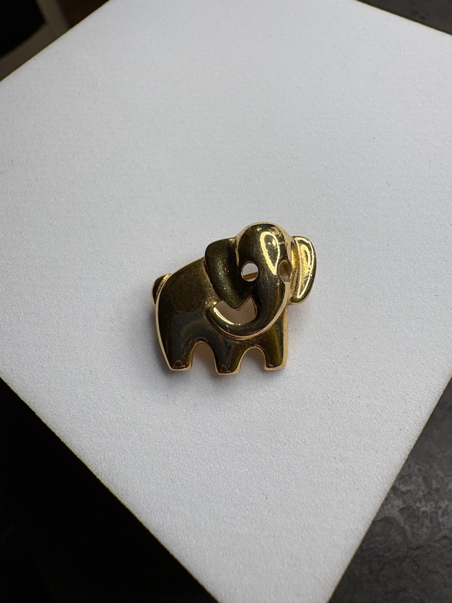 Spilla Trifari “Elefante”