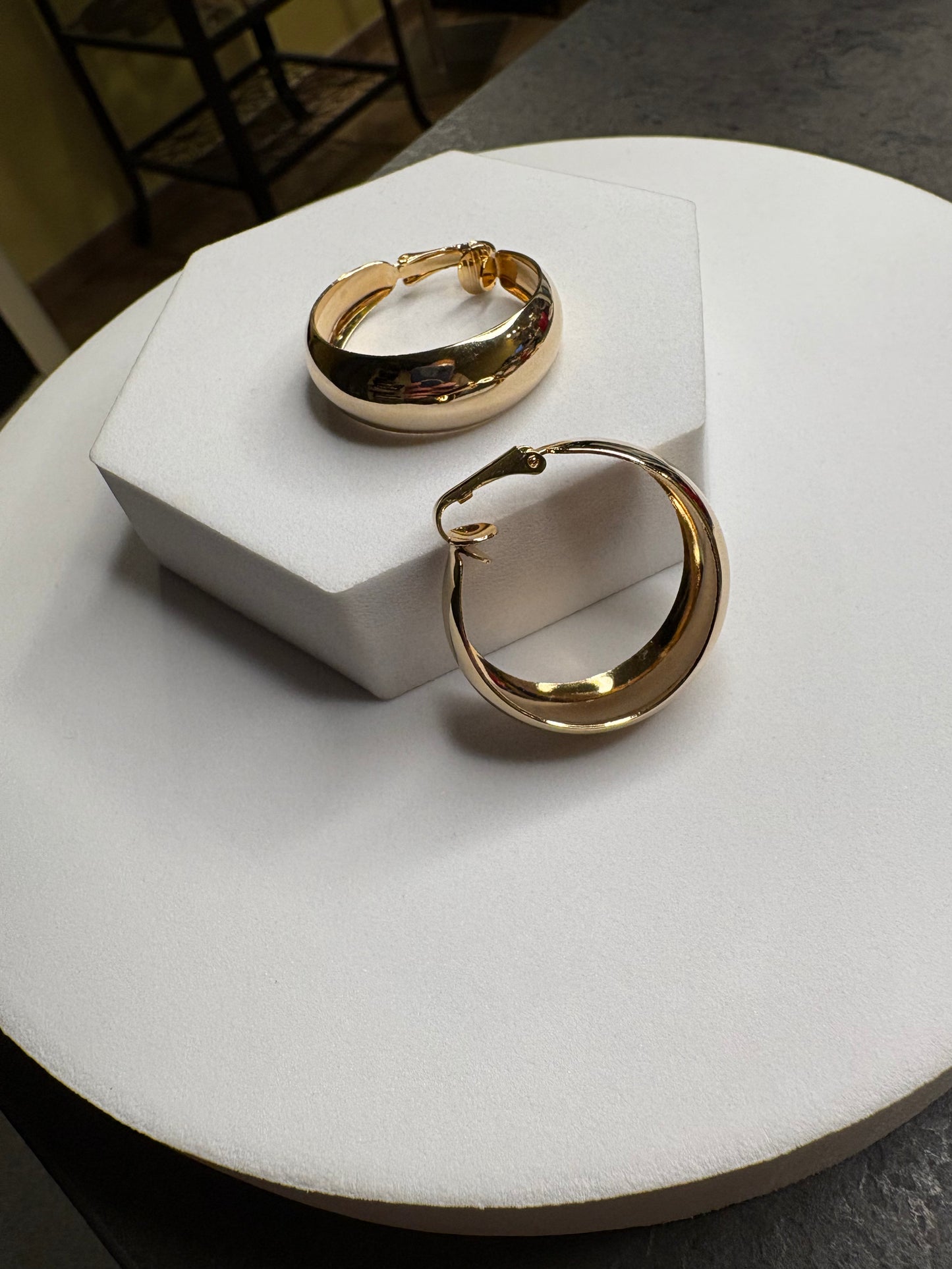 Orecchìni a clip “Cerchi medi”