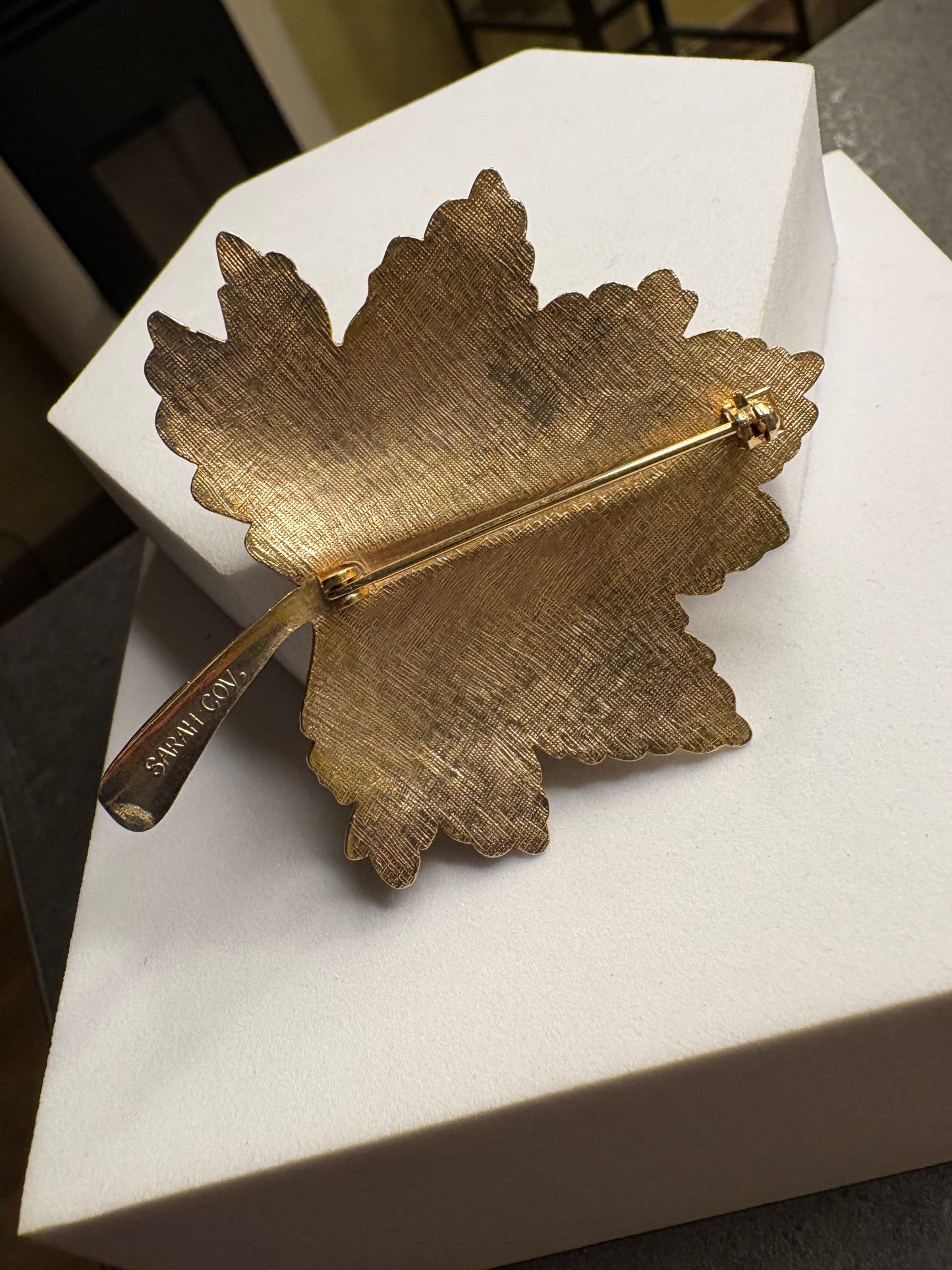 Spilla Sarah Coventry 1967.