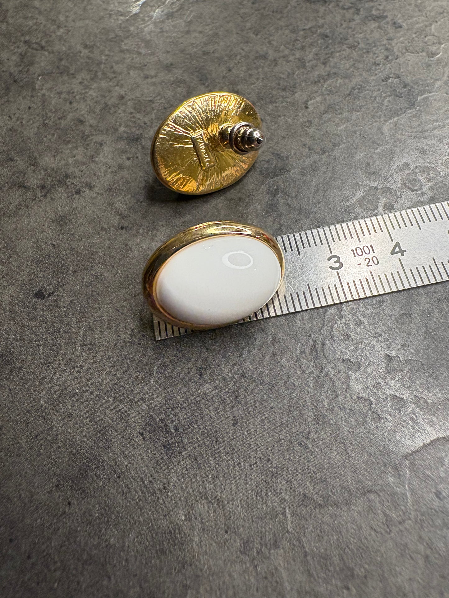 Orecchìni Trifari TM