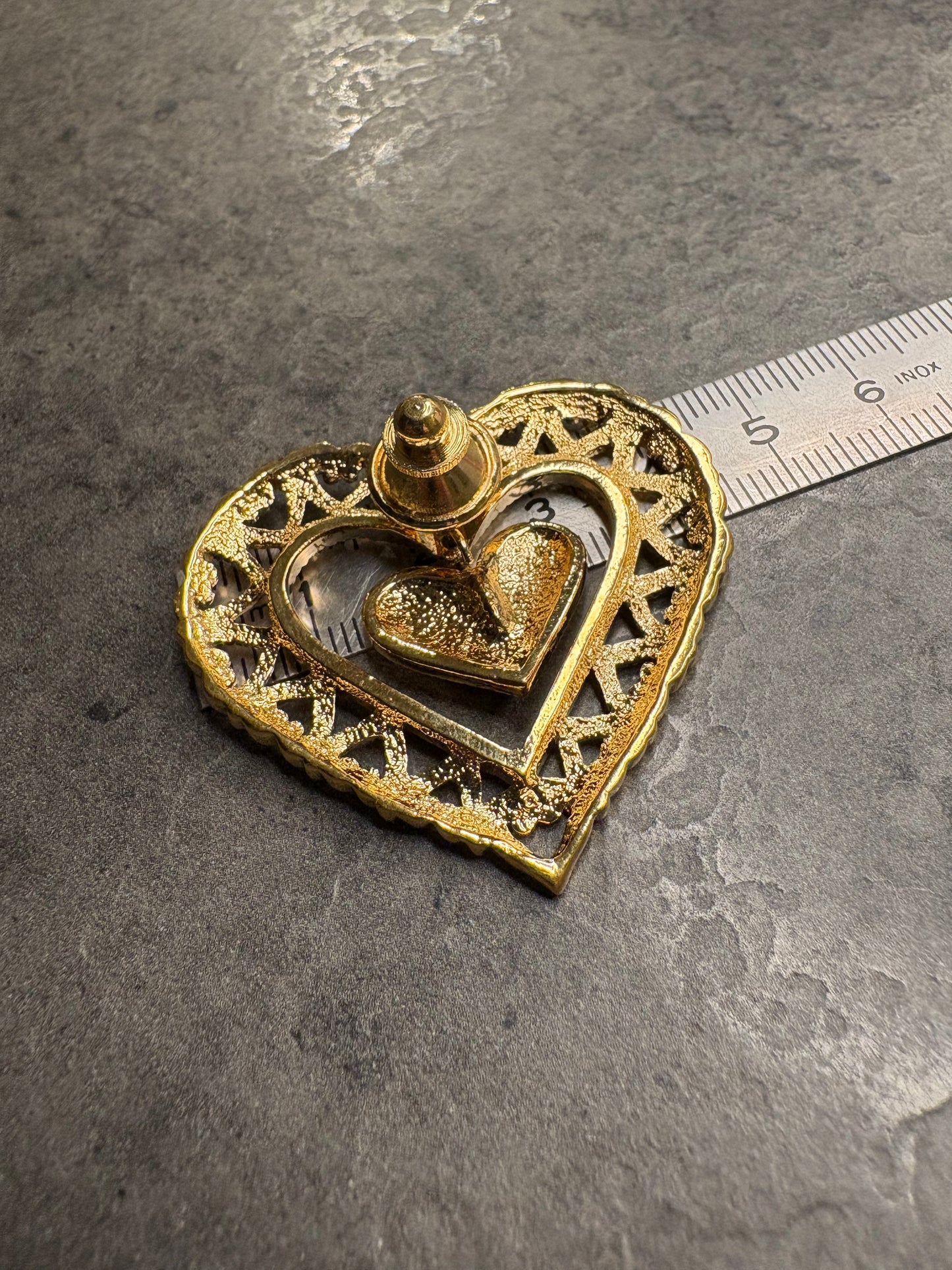 Pin Avon “Dangling Heart” – 1991