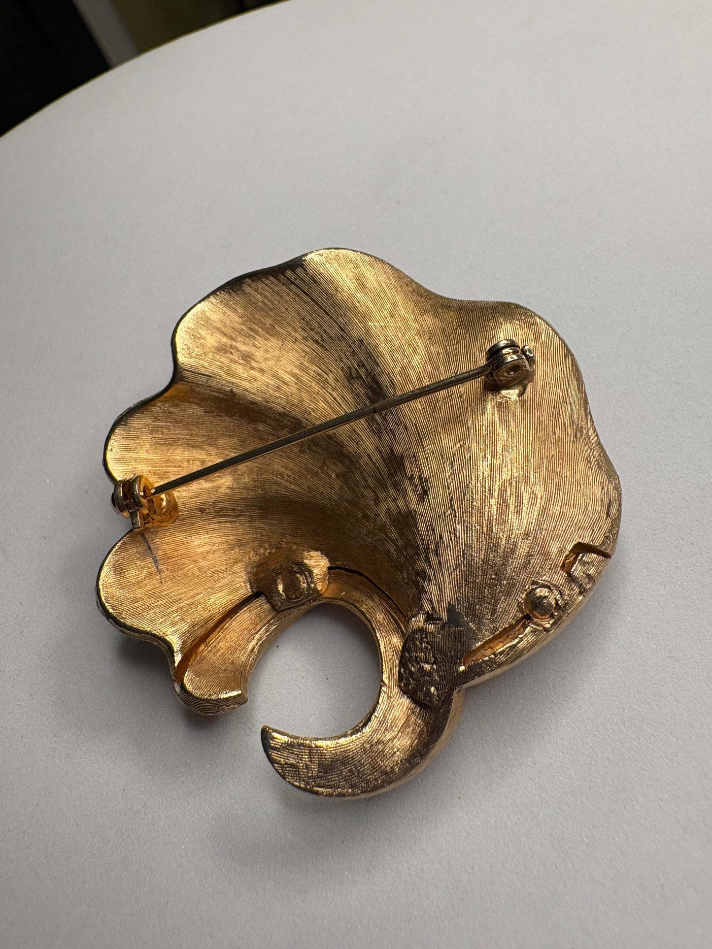 Spilla “Cristalli colorati”