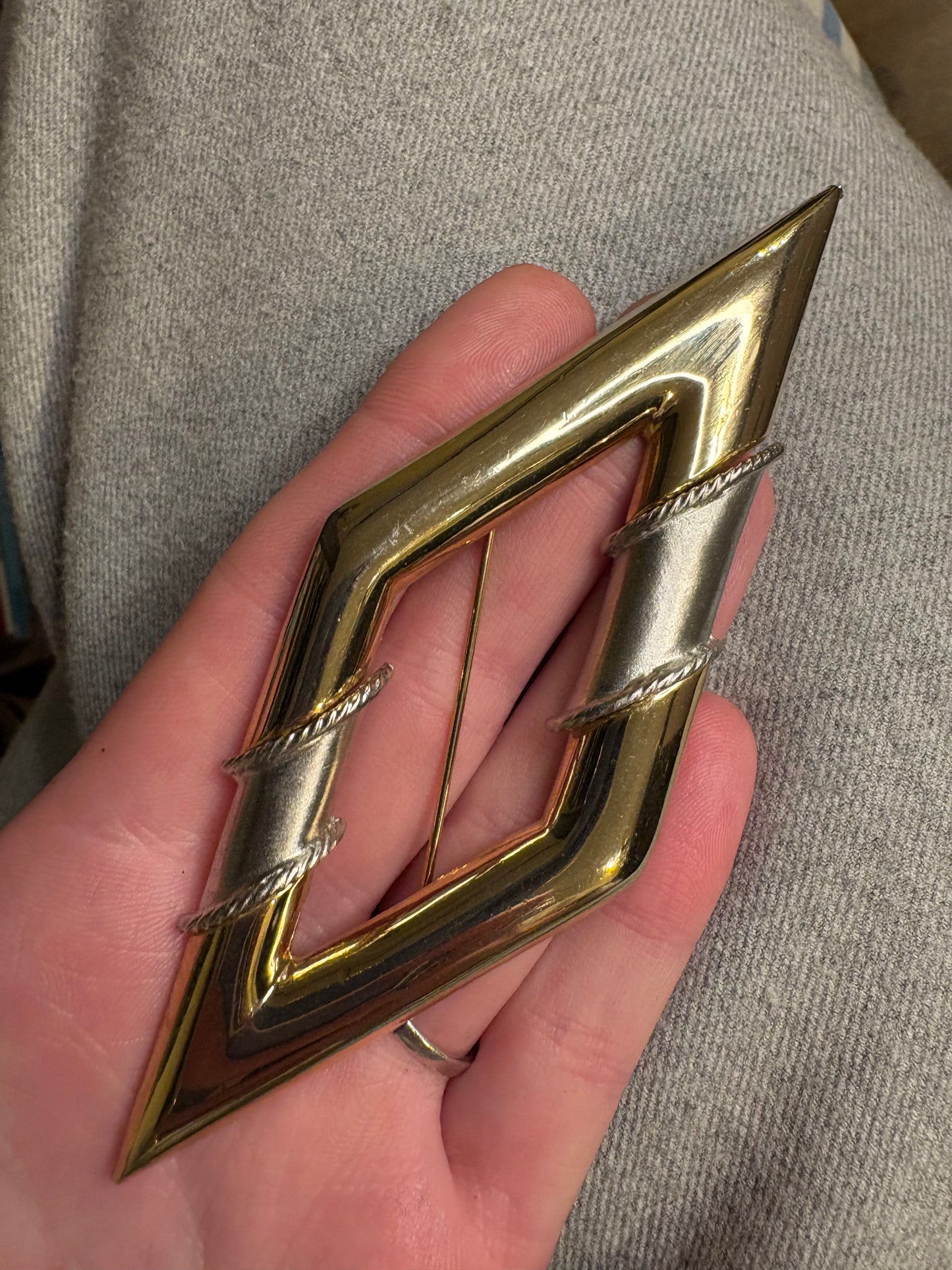 Spilla “Bicolore”