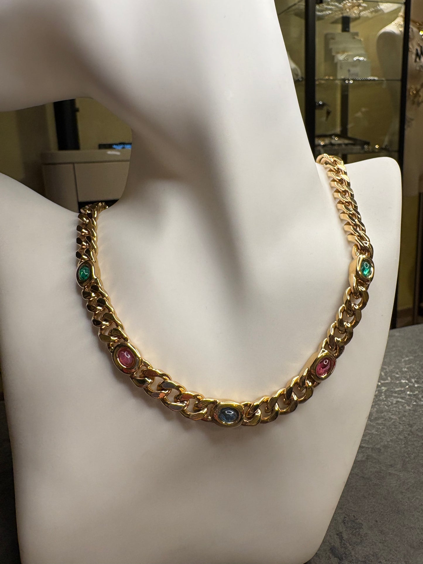 Girocollo con Cabochon