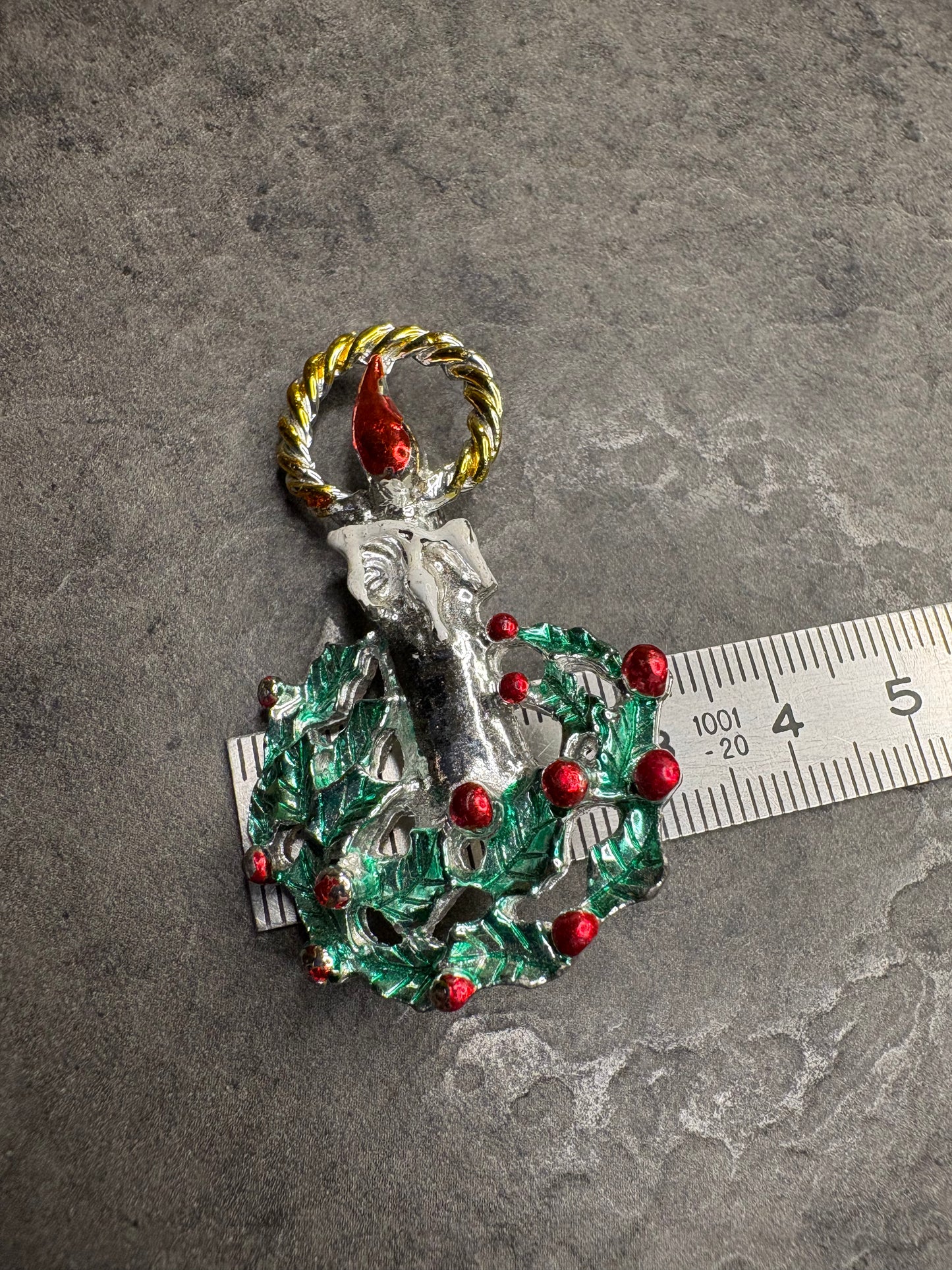 Spilla “Candela di Natale”