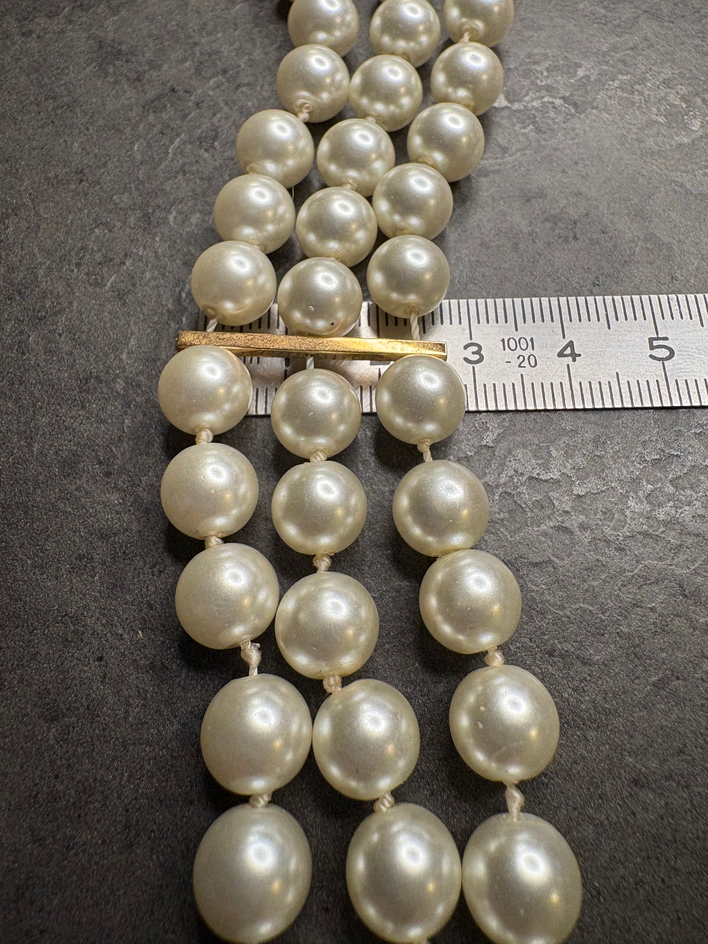 Collier Pompoos
