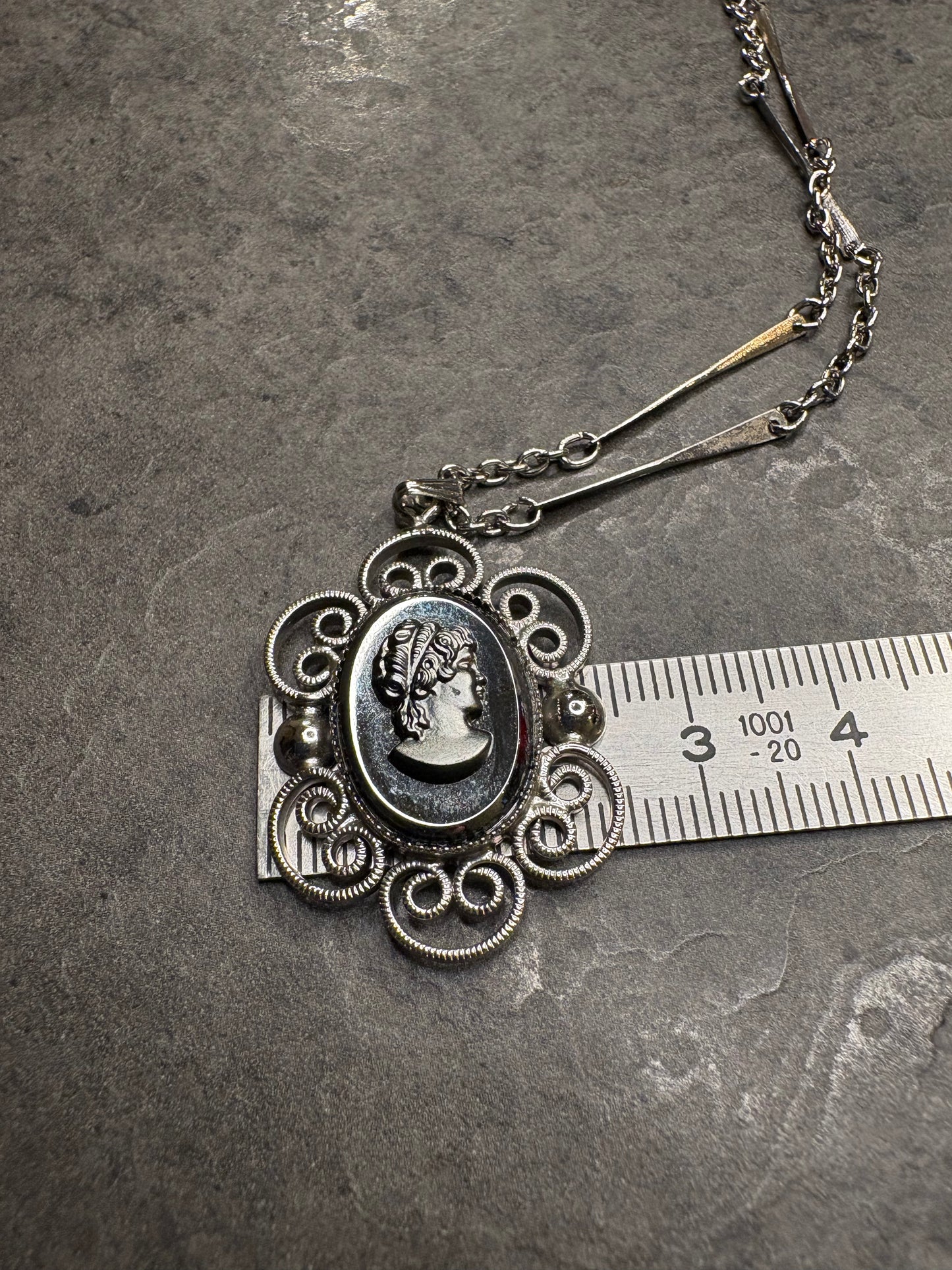 Collana “Cammeo”