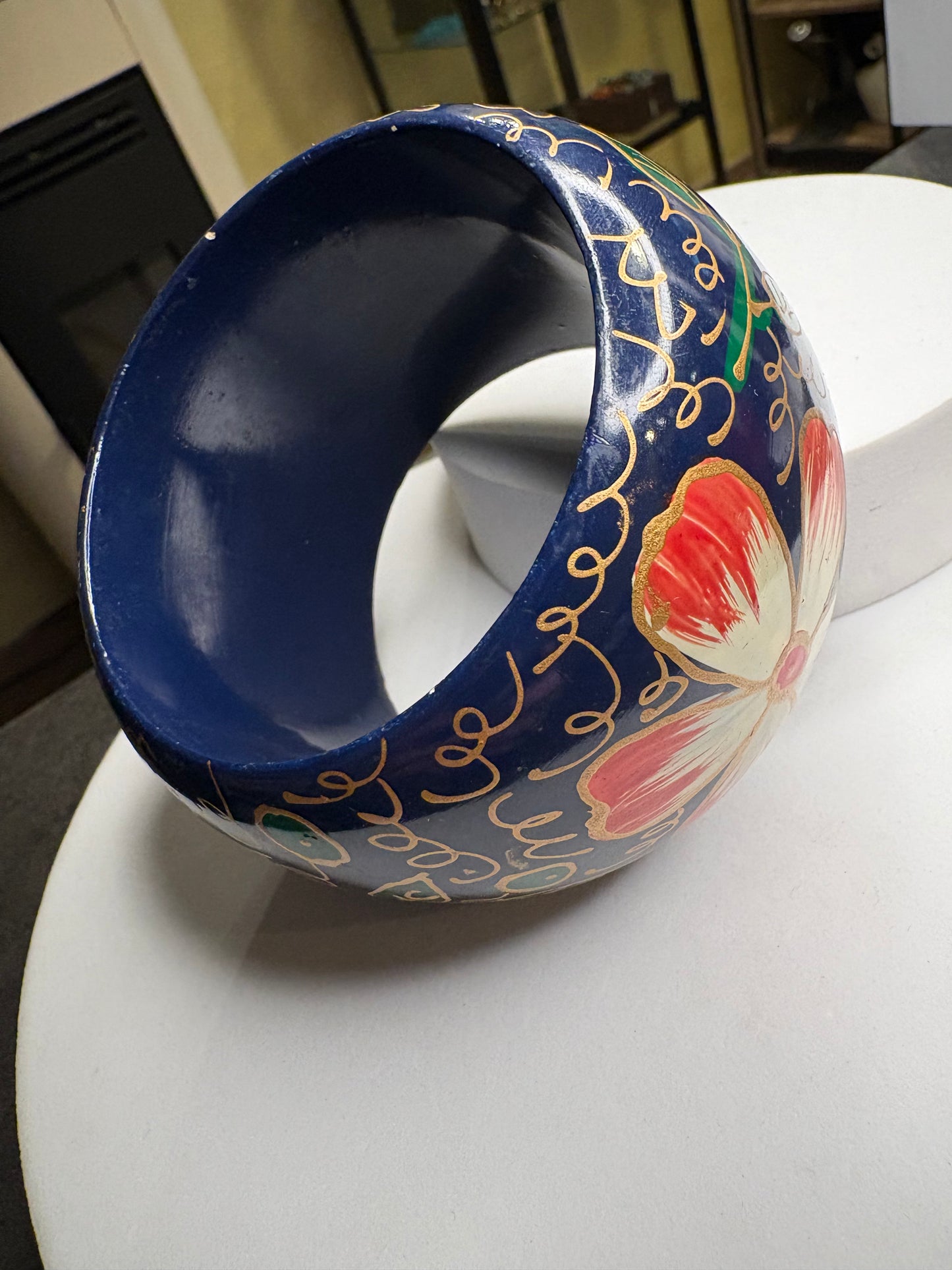 Bracciale in legno rigido