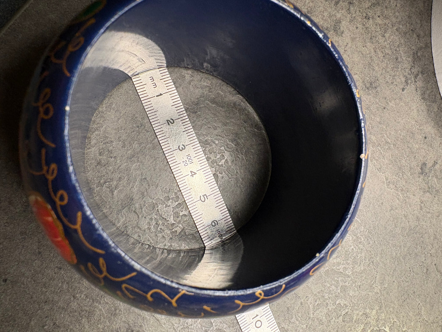 Bracciale in legno rigido