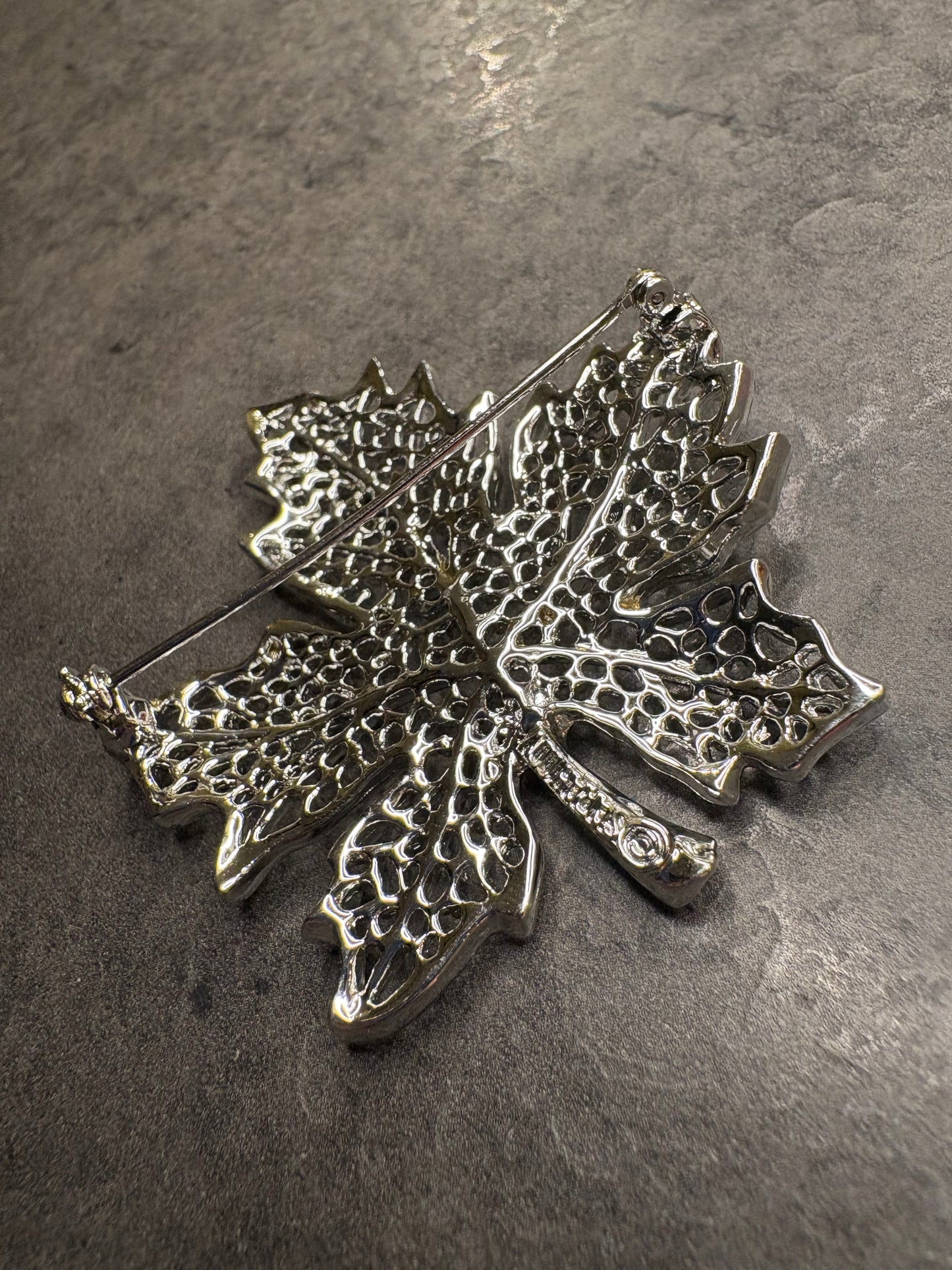 Spilla Sarah Coventry 1966