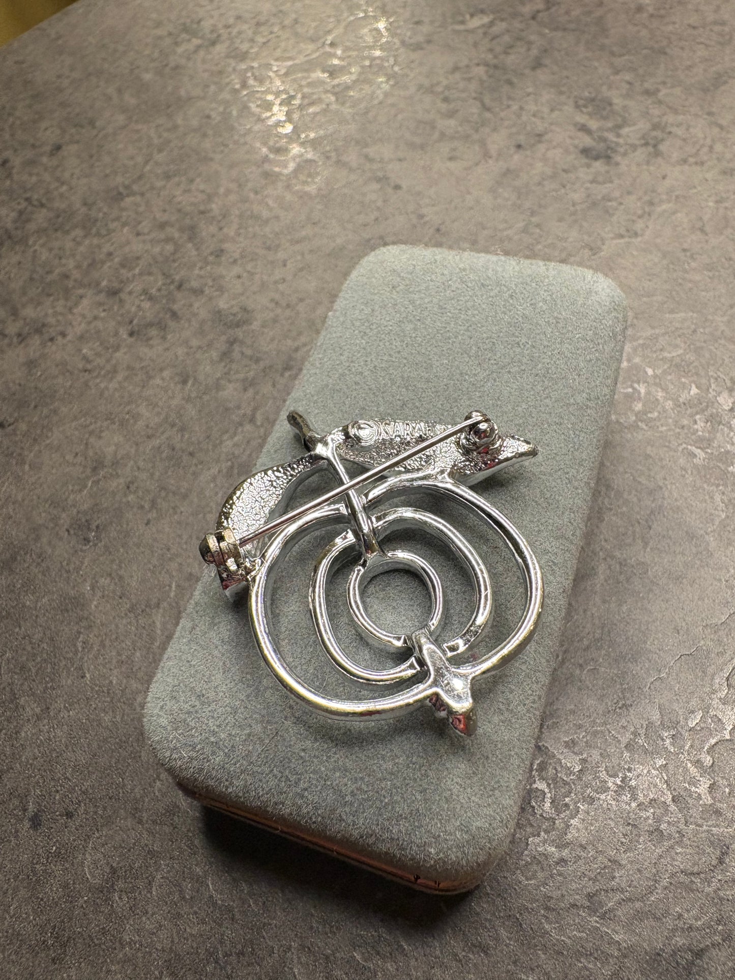 Spilla Sarah Coventry 1972