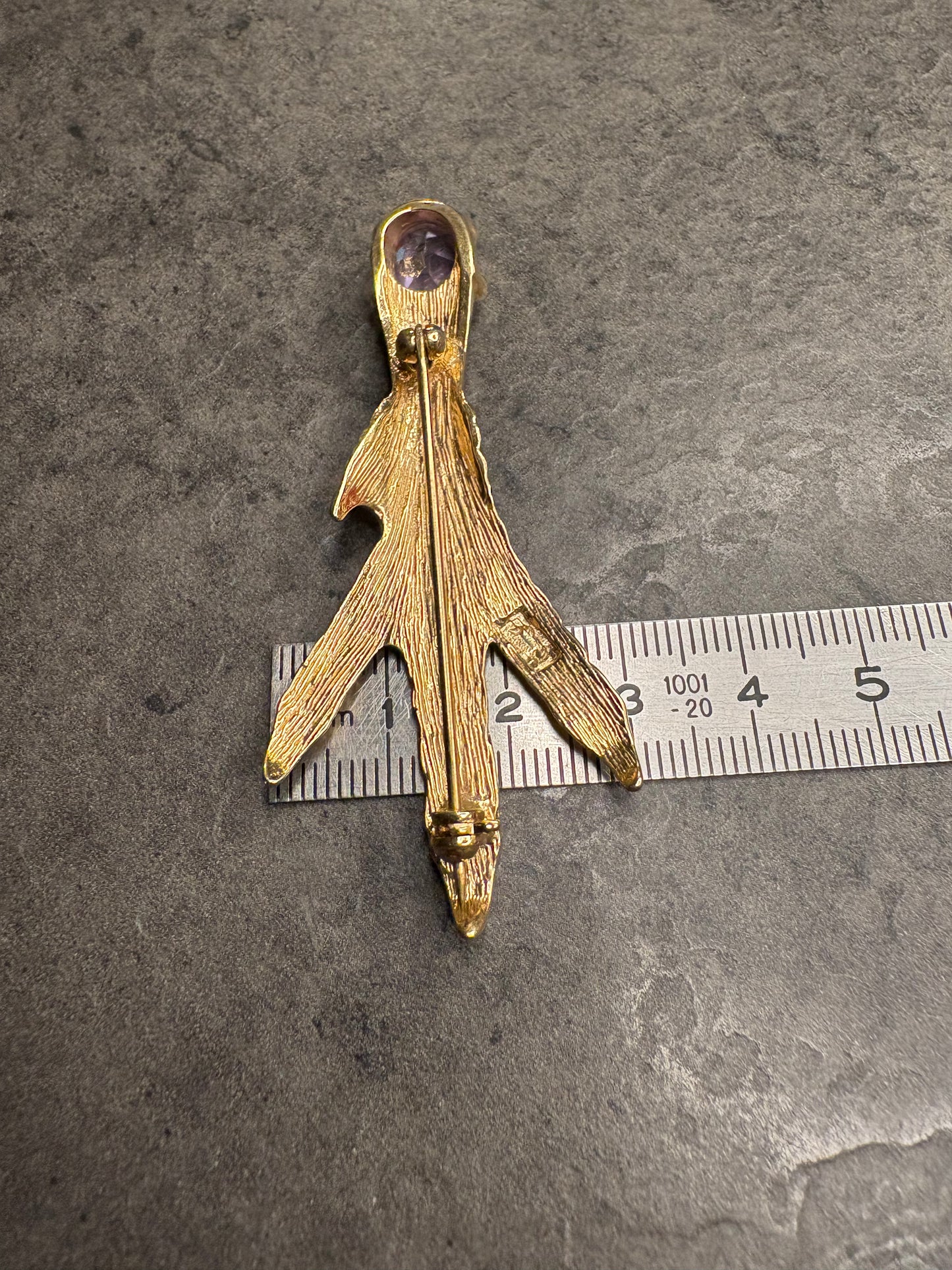 Spilla “lucky claw”