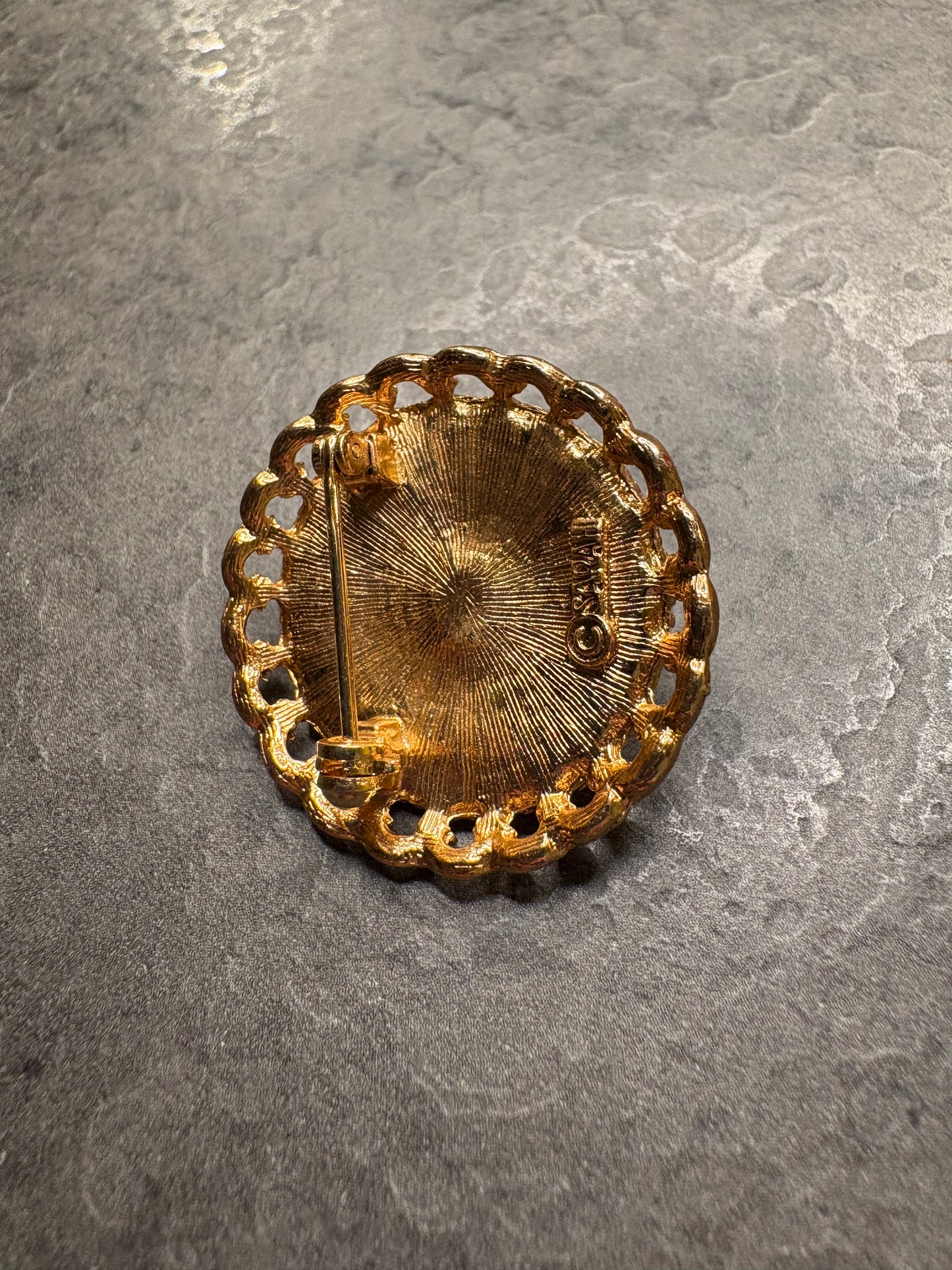 Spilla Sarah Coventry 1972