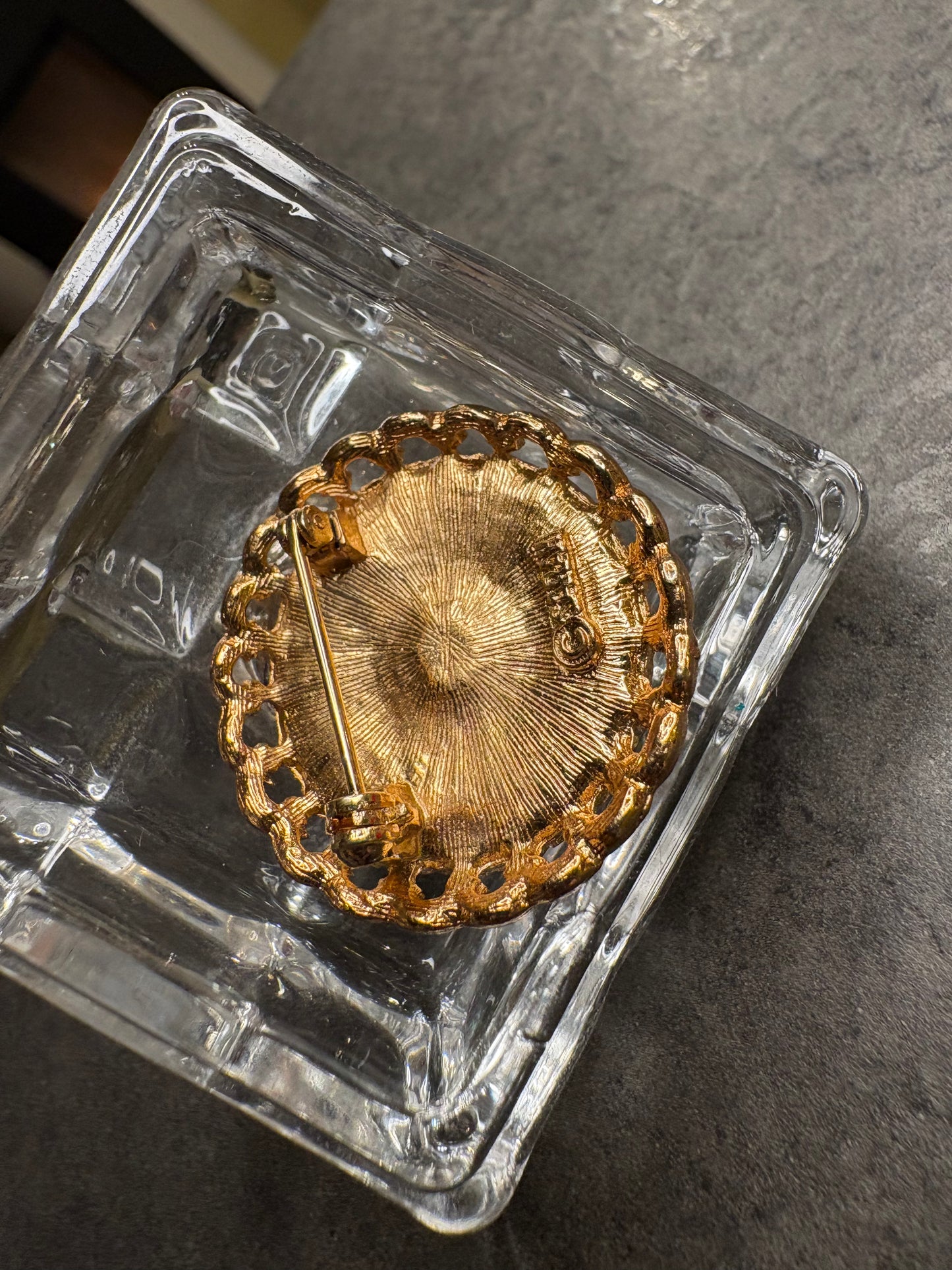 Spilla Sarah Coventry 1972