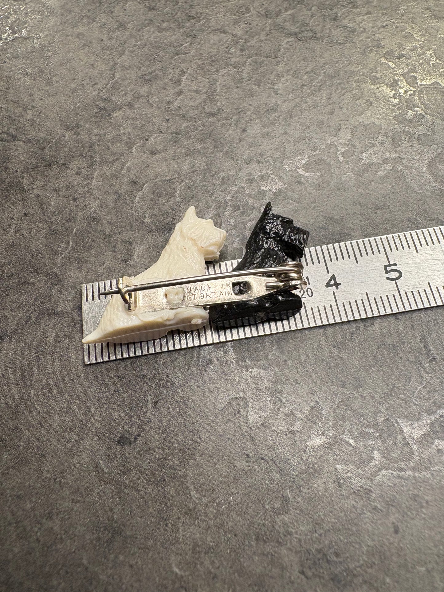 Spilla “Terrier”