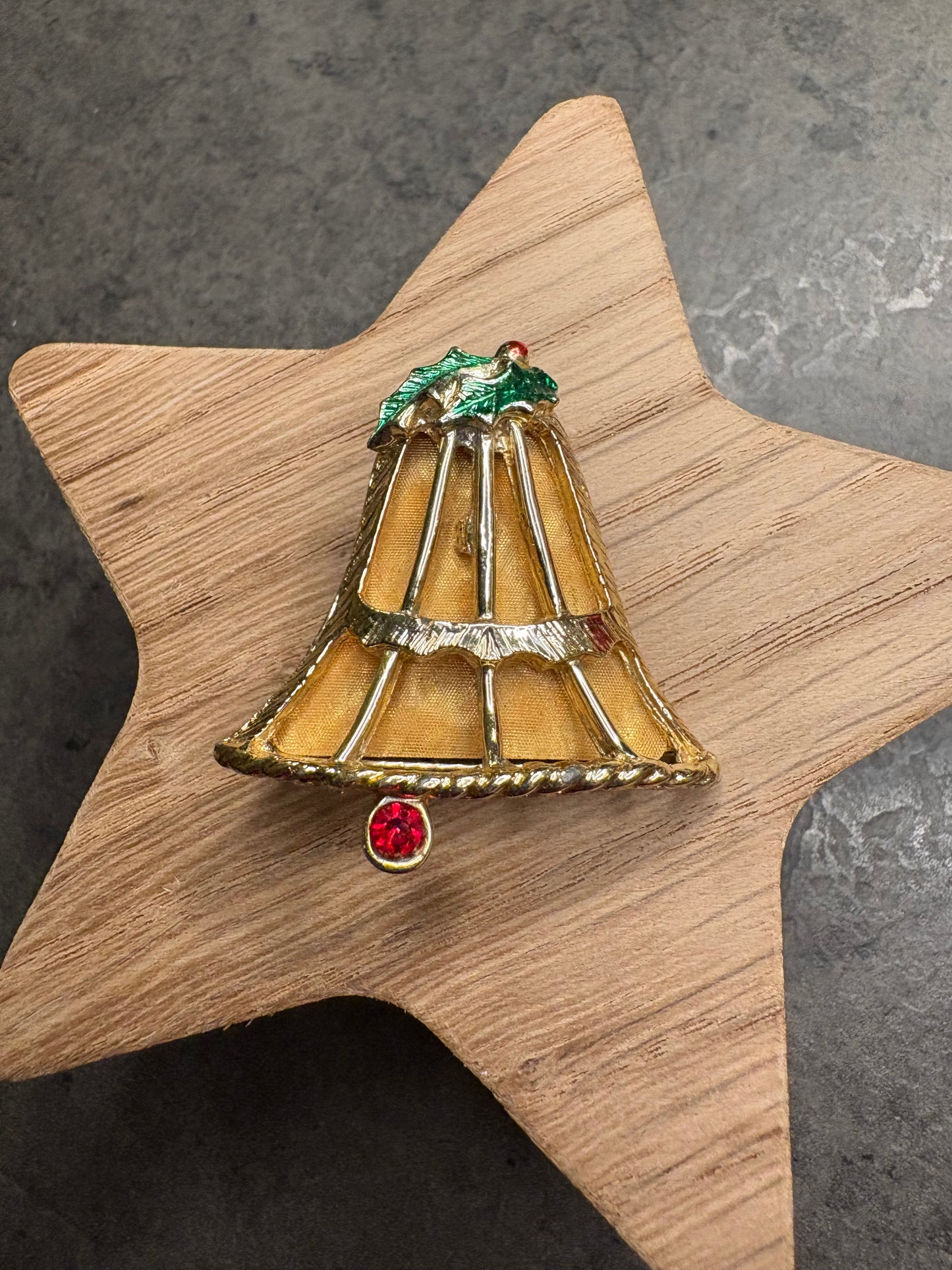 Spilla Natalizia B.J.