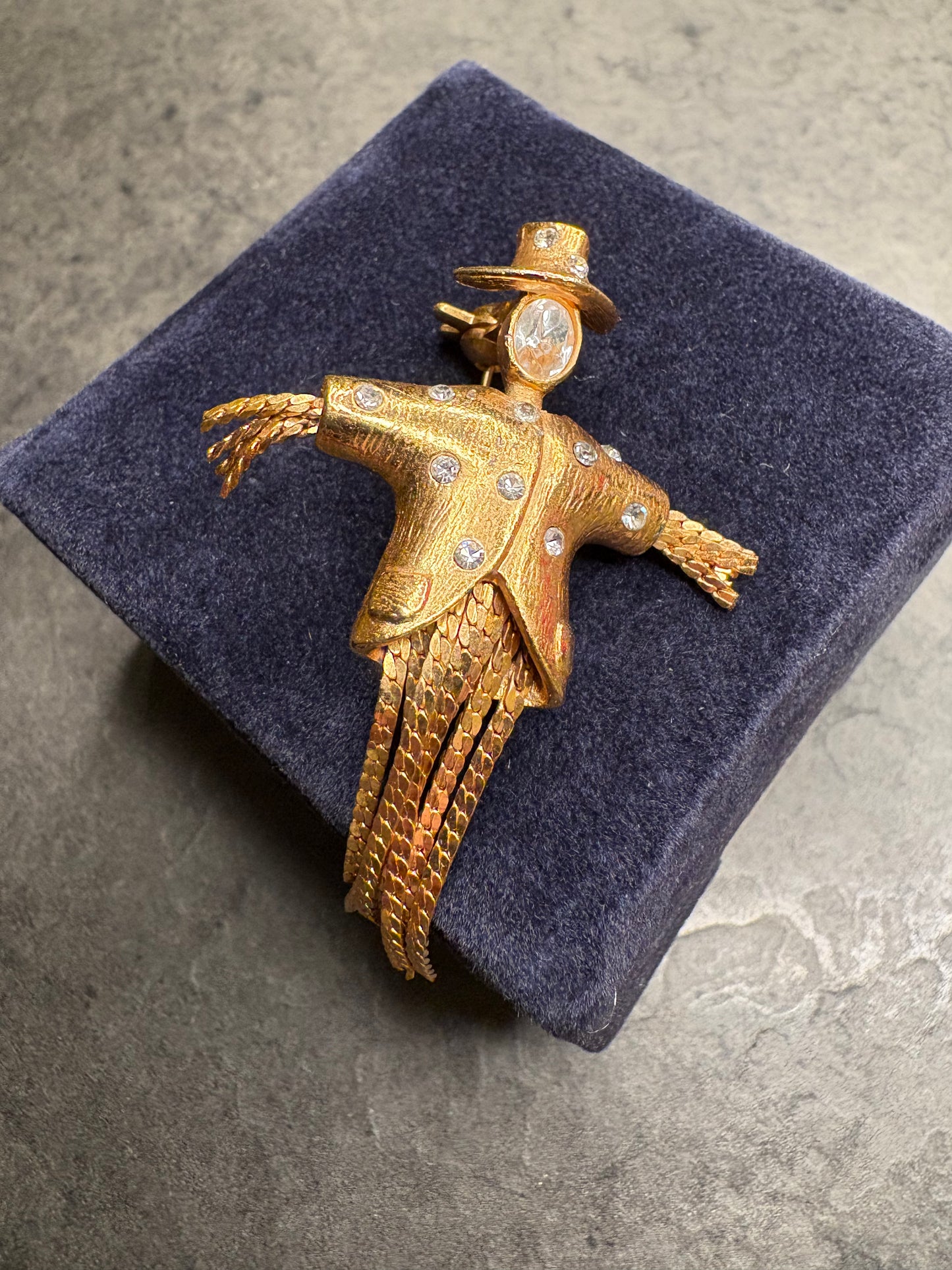 Spilla “Spaventapasseri”