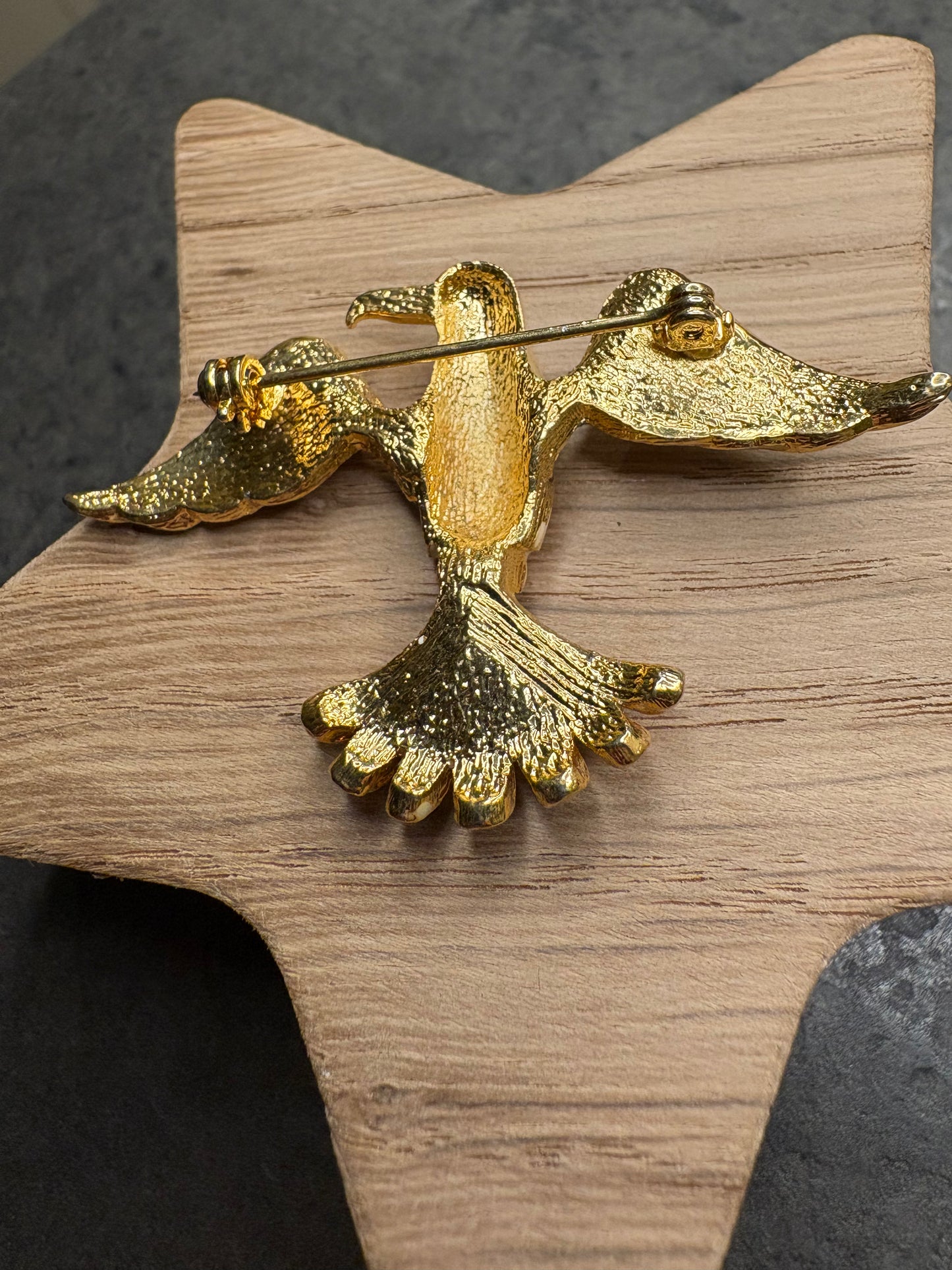 Spilla “Uccello in volo”