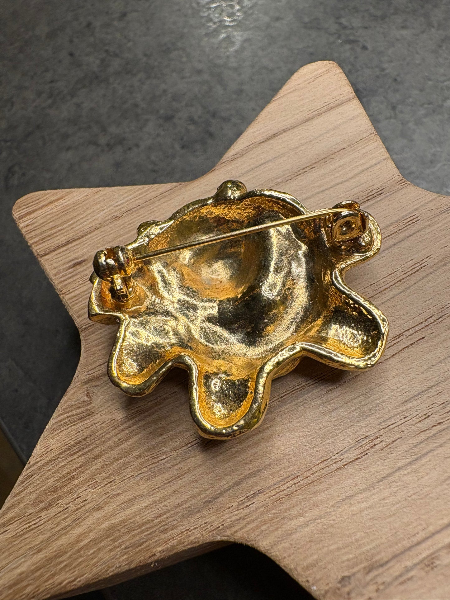 Spilla “Orsetto Natalizio”