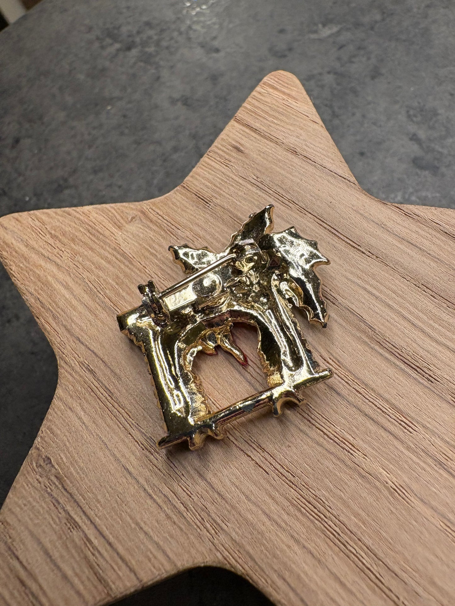 Spilla Natalizia “Camino”