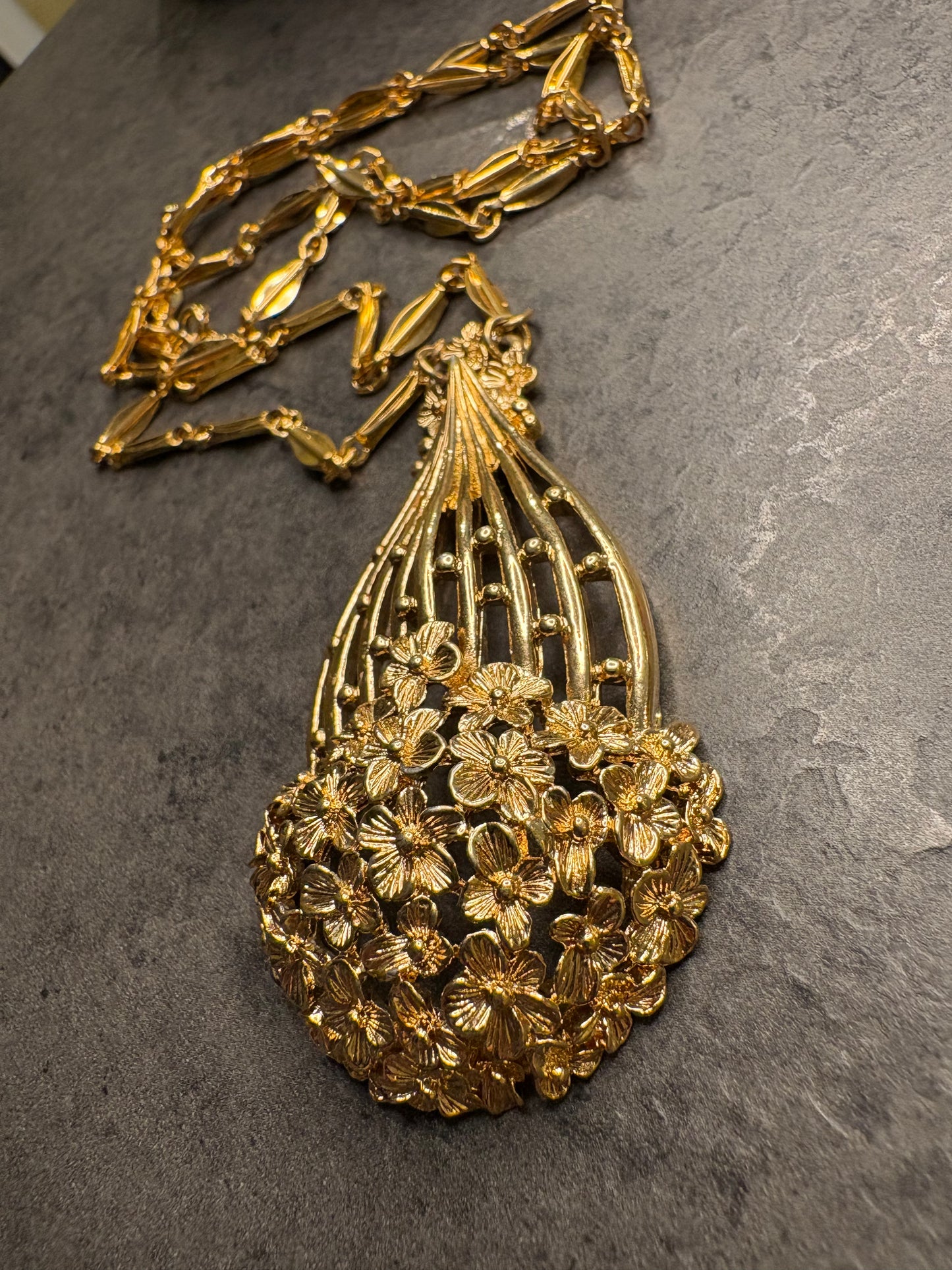 Collana Monet