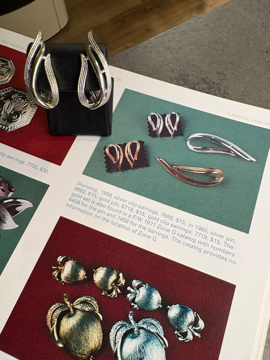 Orecchìni Sarah Coventry 1958