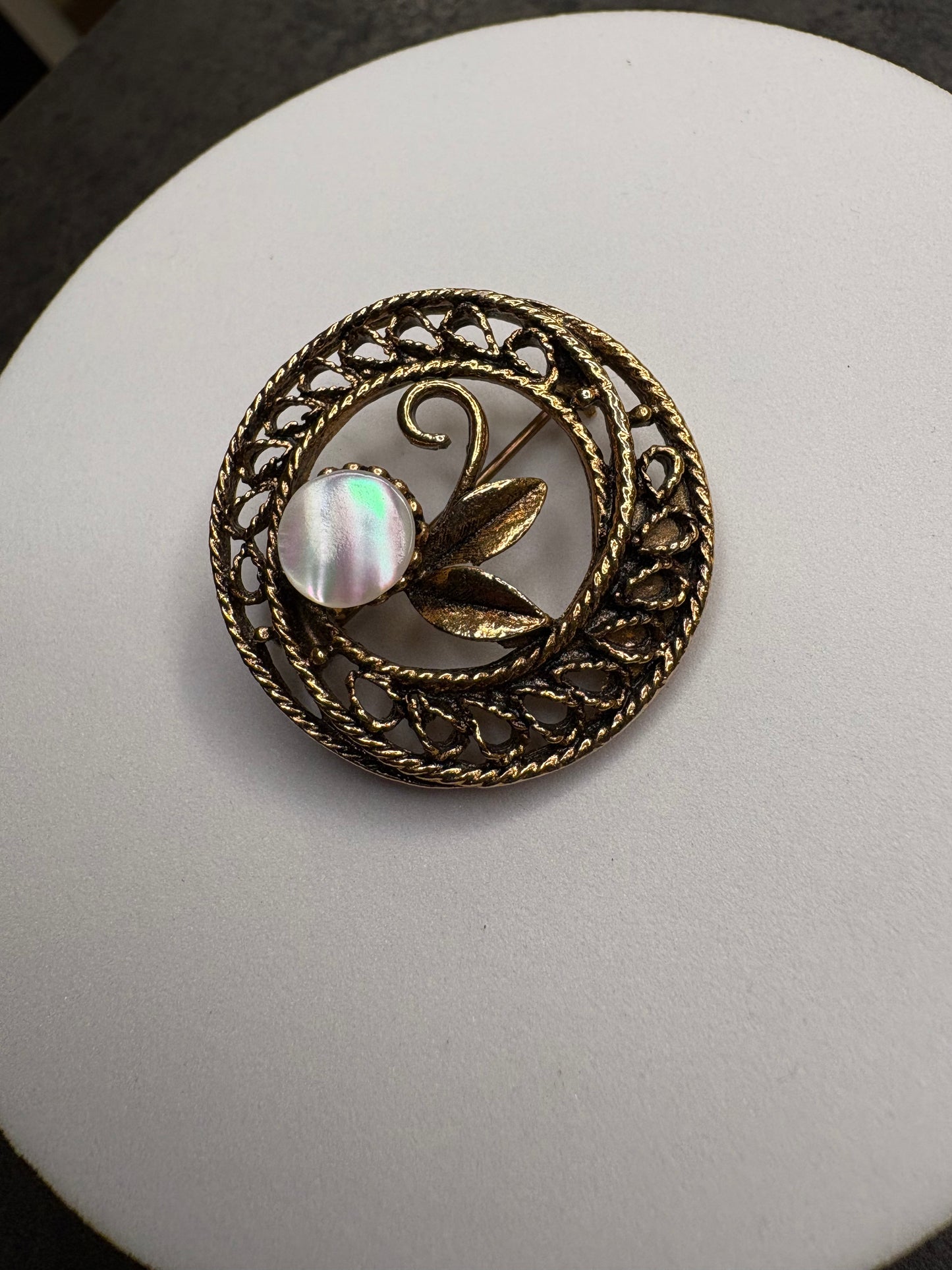 Spilla con Madreperla