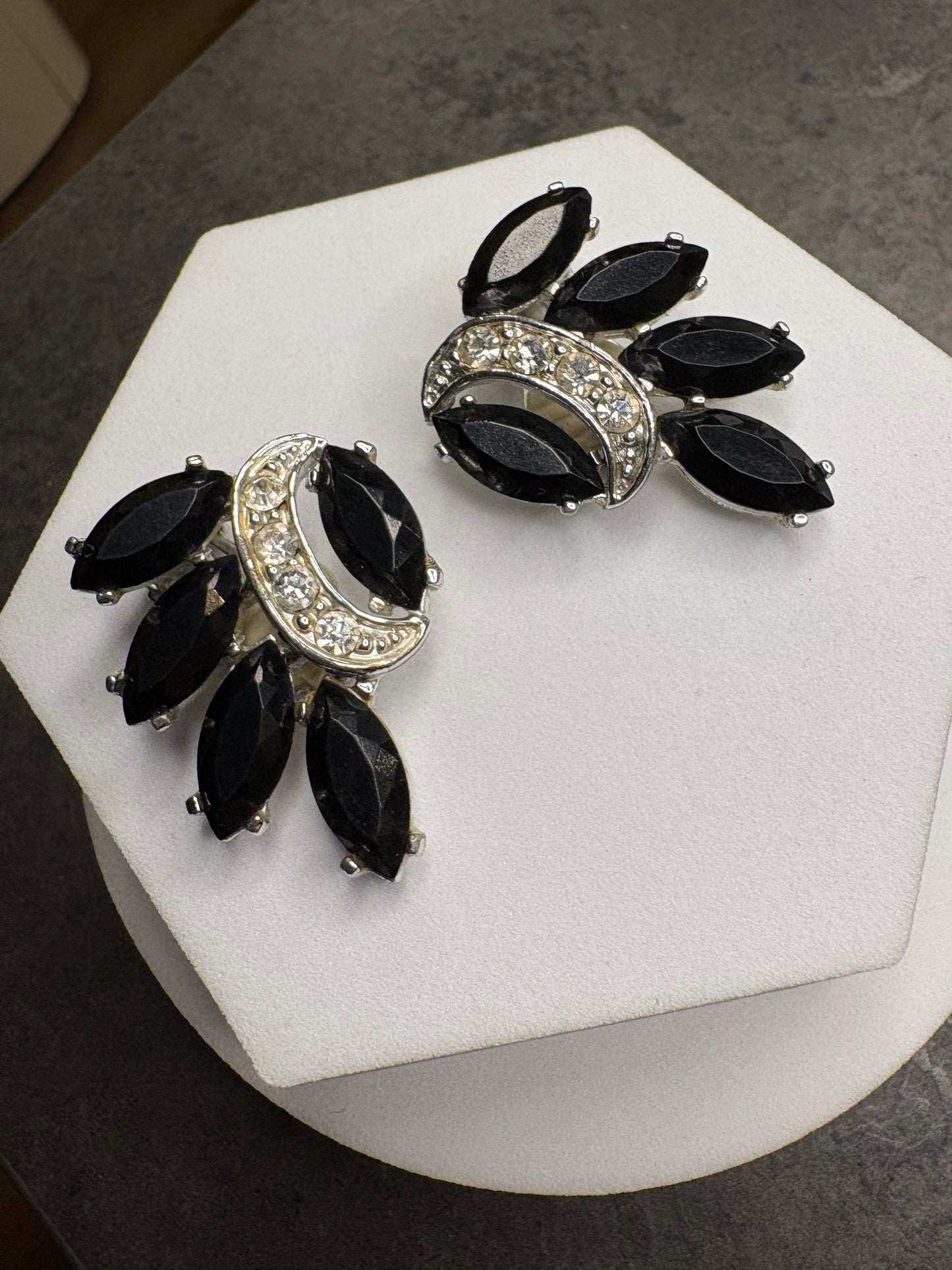 Orecchini Sarah Coventry 1964