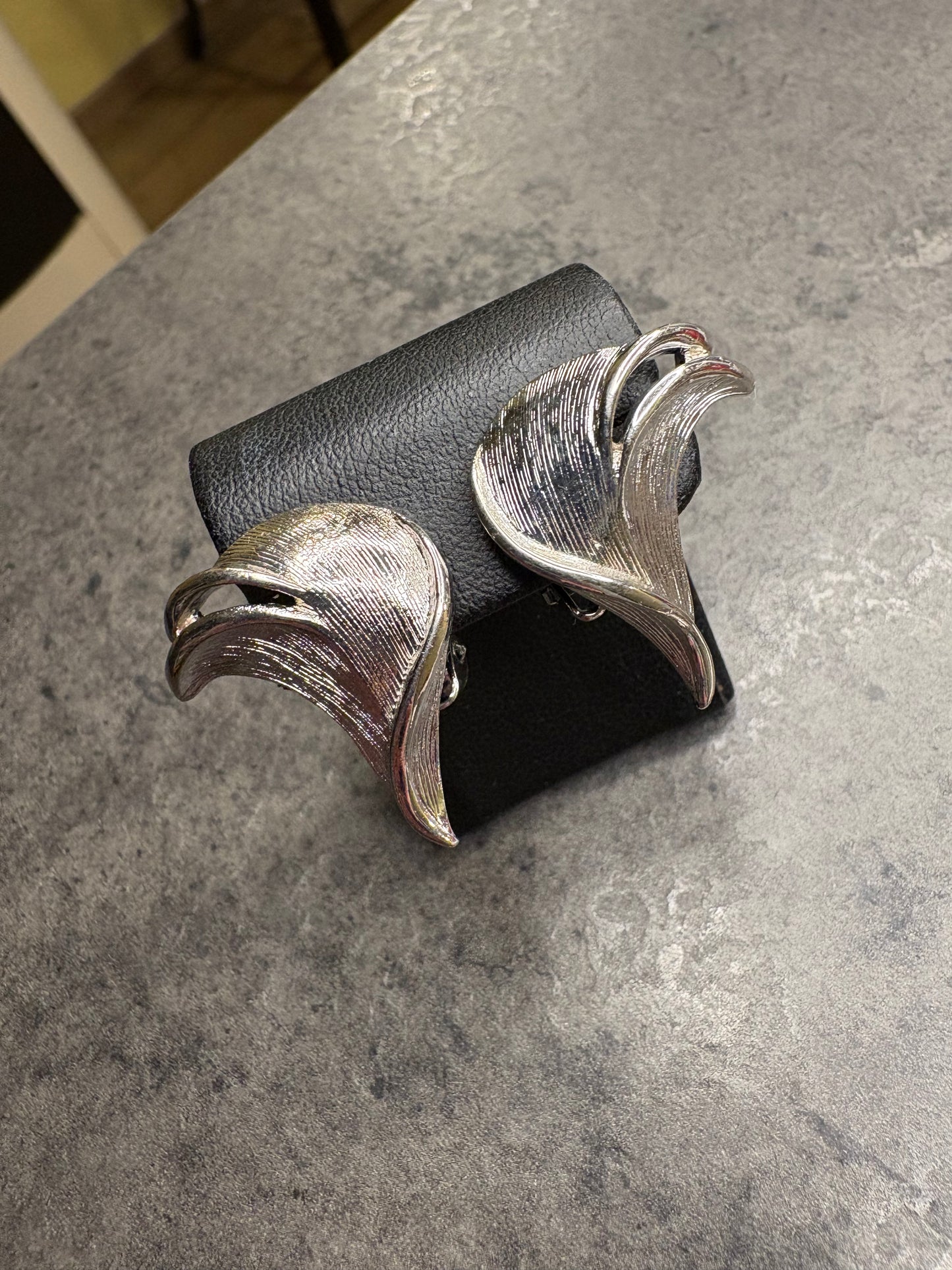 Parure Spilla e Orecchini